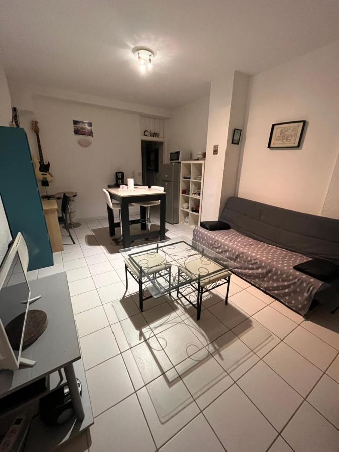 Appartement T2 Au Port De Canet-En-Roussillon - Proche De La Plage Et De L'Aquarium Oniria Exteriör bild